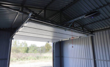 5 Essential Tips for Smooth Bi Fold Hangar Door Installation in Fargo ND